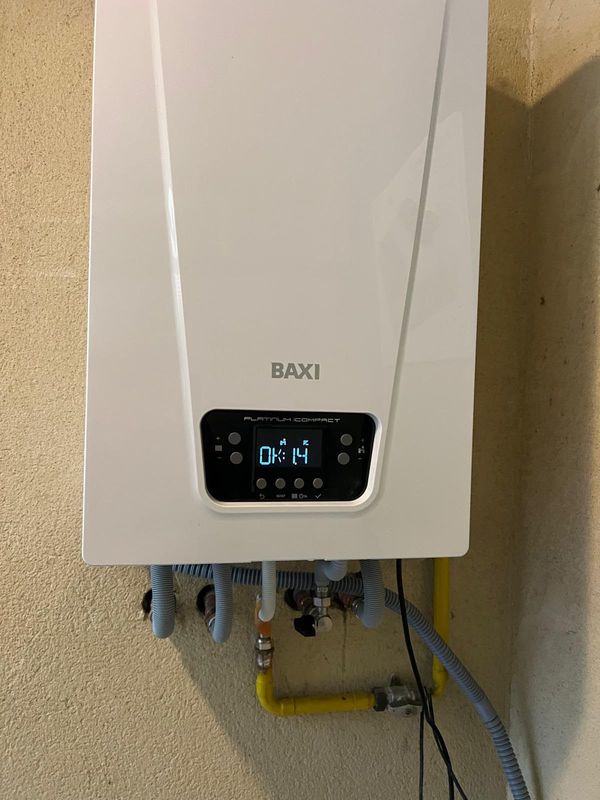Caldera de gas BAXI Platinum iCompact instalada en Palma